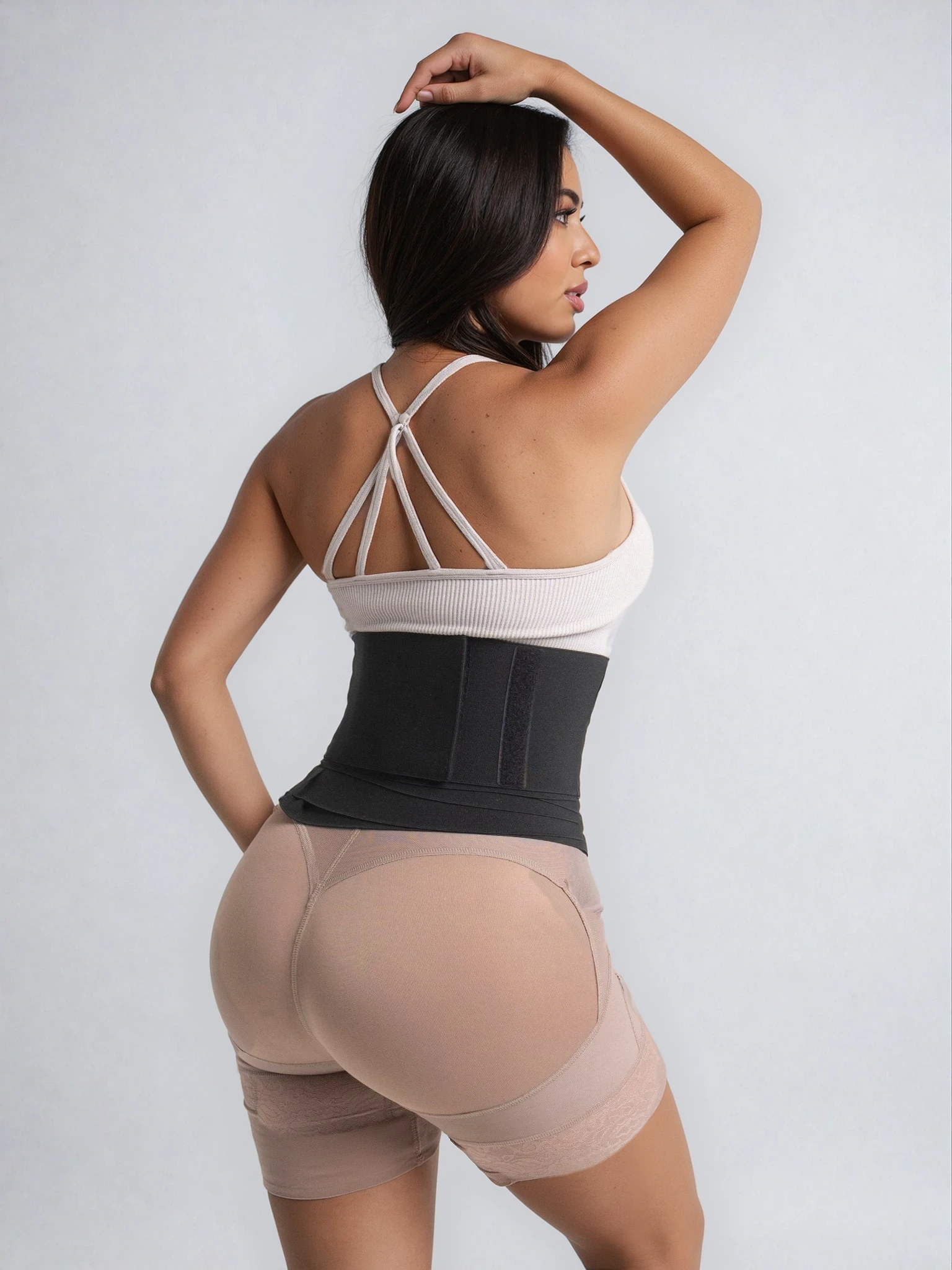 Nova Waist Wrap – Adjustable Compression Belt for Workout & Tummy Control